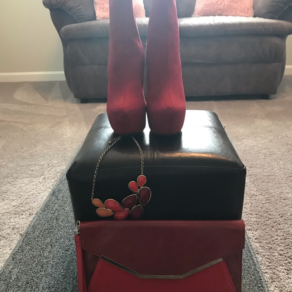 Dark Red women’s boots